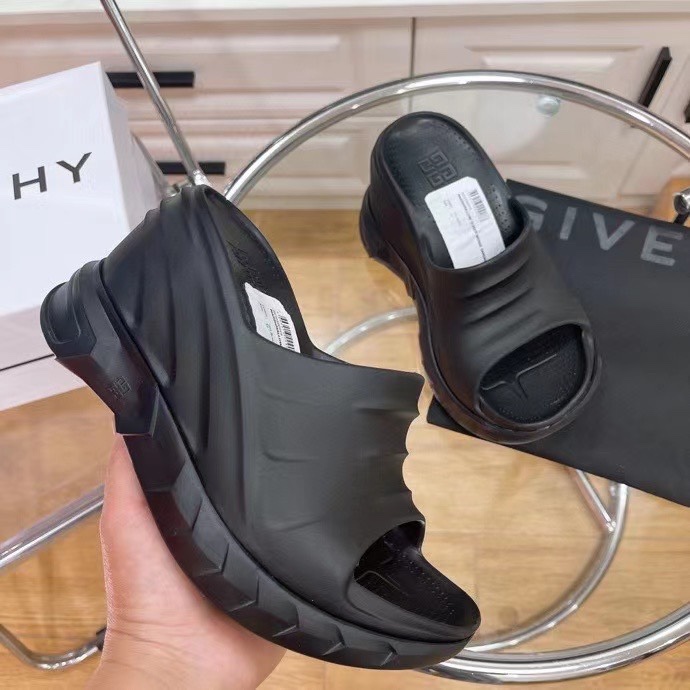 Givenchy 10cm High-heeled shoes for women #566218 replica