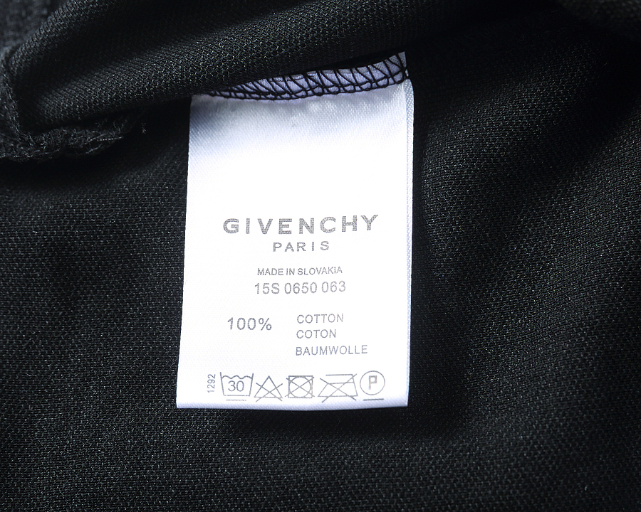 Givenchy T-shirts for MEN #566221 replica