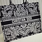 US$194.00 Dior Original Samples Handbags #567458