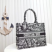US$191.00 Dior Original Samples Handbags #567566