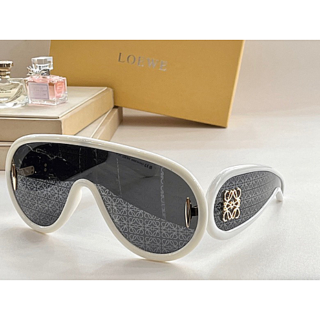 LOEWE AAA+ Sunglasses #574571 replica