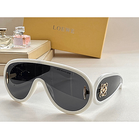 LOEWE AAA+ Sunglasses #574572 replica