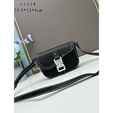 Dior AAA+ Handbags #575518 replica