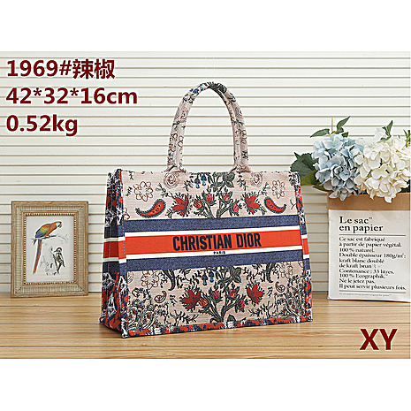 Dior Handbags #575521 replica