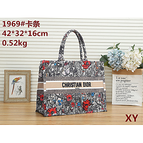 Dior Handbags #575527 replica