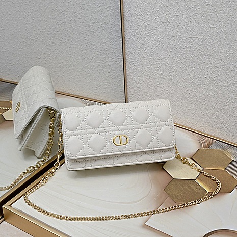 Dior AAA+ Handbags #581523 replica