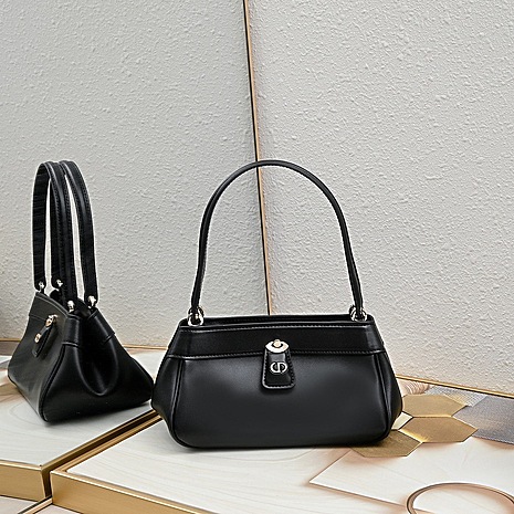 Dior AAA+ Handbags #581528 replica