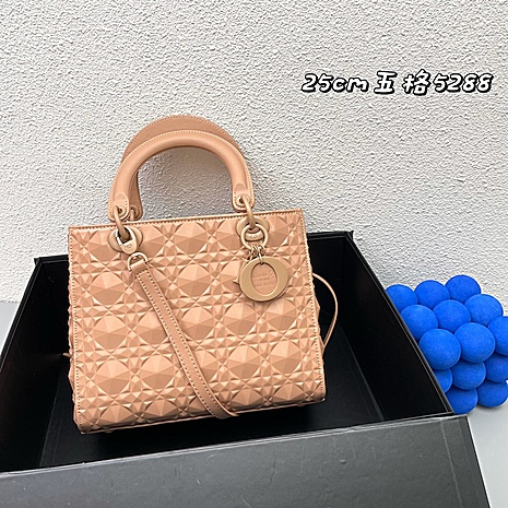 Dior AAA+ Handbags #586378 replica