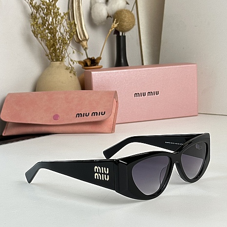 MIUMIU AAA+ Sunglasses #587883