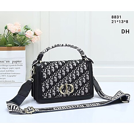 Dior Handbags #592850 replica
