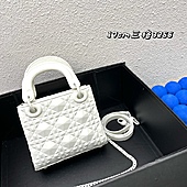 US$111.00 Dior AAA+ Handbags #586365