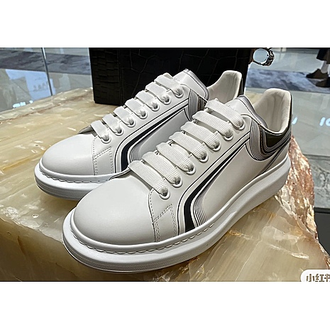Alexander McQueen Shoes for MEN #593298 replica