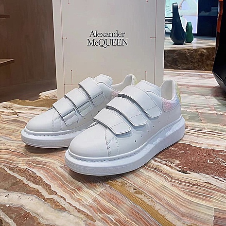 Alexander McQueen Shoes for Women #593306 replica