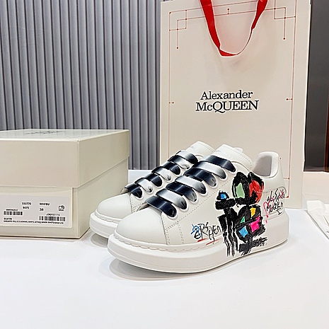Alexander McQueen Shoes for Women #593317 replica