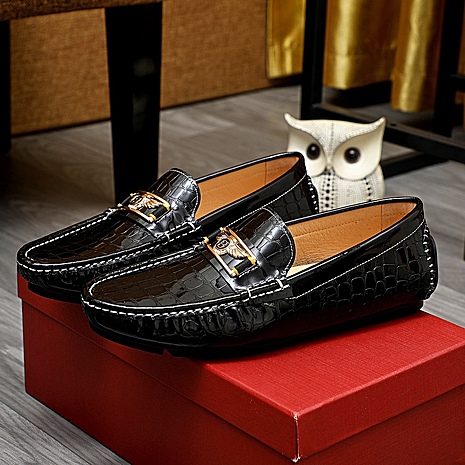 Versace shoes for MEN #593726 replica