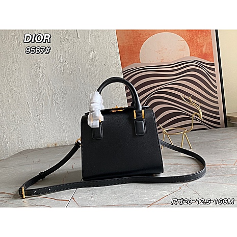 Dior AAA+ Handbags #596672 replica