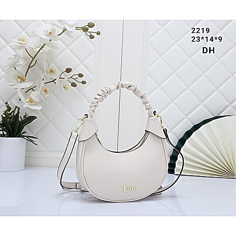 Dior Handbags #600577 replica