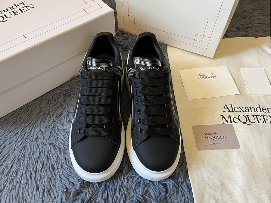 Alexander McQueen Shoes for MEN #599610 replica
