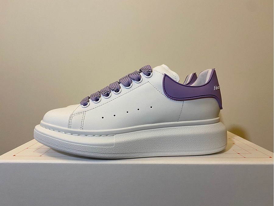 Alexander McQueen Shoes for Women #599618 replica
