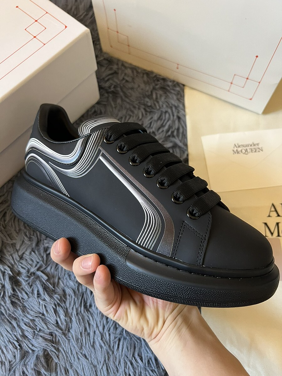 Alexander McQueen Shoes for Women #599635 replica