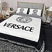 US$115.00 versace Bedding sets 4pcs #598413