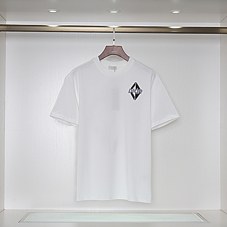 Dior T-shirts for men #602417 replica