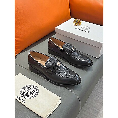 Versace shoes for MEN #604607 replica