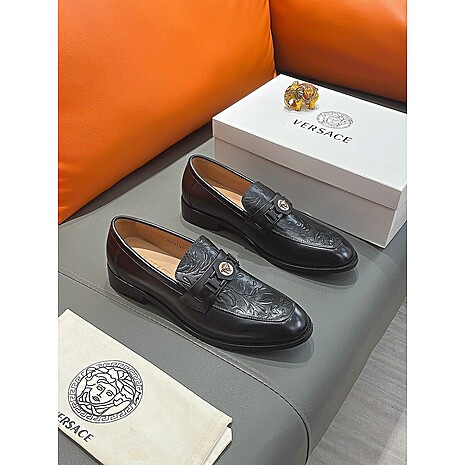 Versace shoes for MEN #604609 replica