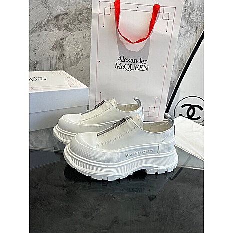 Alexander McQueen Shoes for MEN #605000 replica