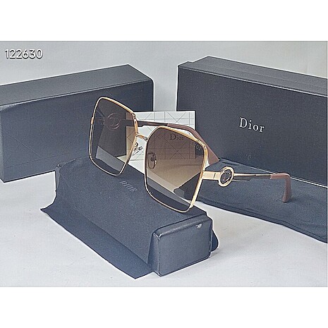 Dior Sunglasses #607398 replica