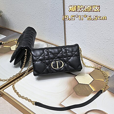 Dior AAA+ Handbags #607988 replica