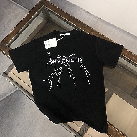US$29.00 Givenchy T-shirts for MEN #608406