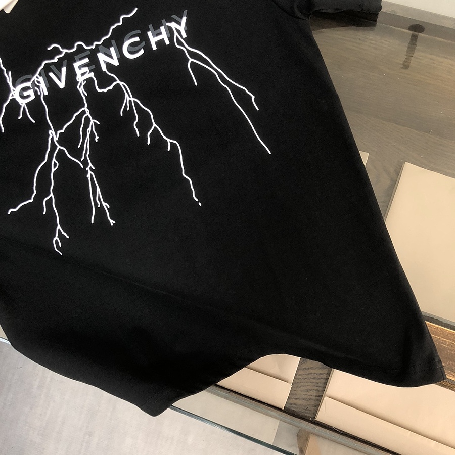 Givenchy T-shirts for MEN #608406 replica