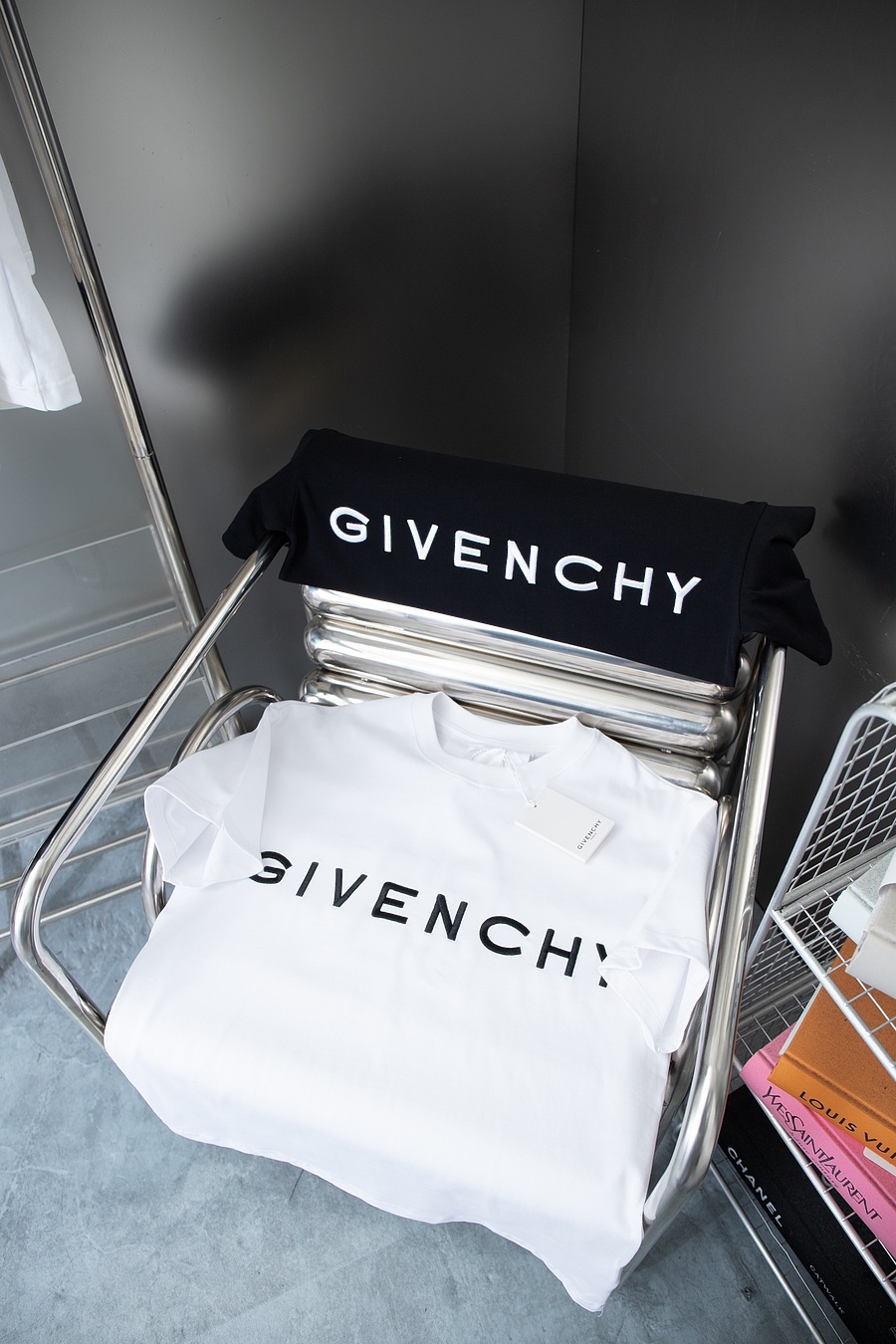 Givenchy T-shirts for MEN #608673 replica