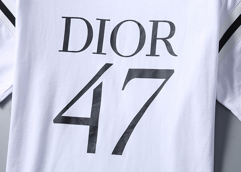 Dior T-shirts for men #609282 replica