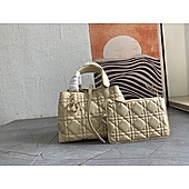 US$126.00 Dior AAA+ Handbags #604583