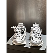 US$156.00 Balenciaga shoes for MEN #607092