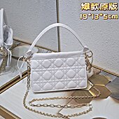 US$92.00 Dior AAA+ Handbags #607989