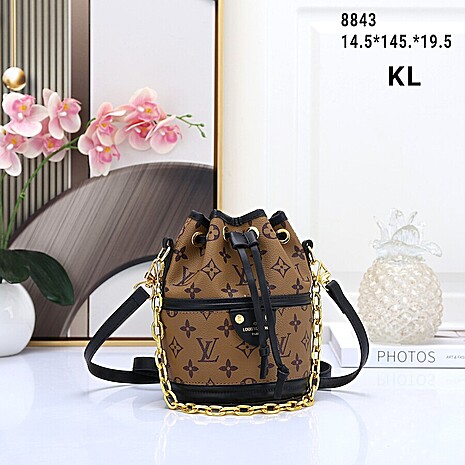 Louis Vuitton Handbags #611798 replica