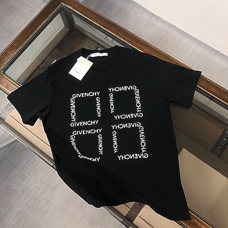 Givenchy T-shirts for MEN #611982 replica