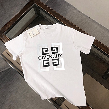 Givenchy T-shirts for MEN #611983 replica