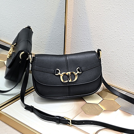 Dior AAA+ Handbags #617862 replica