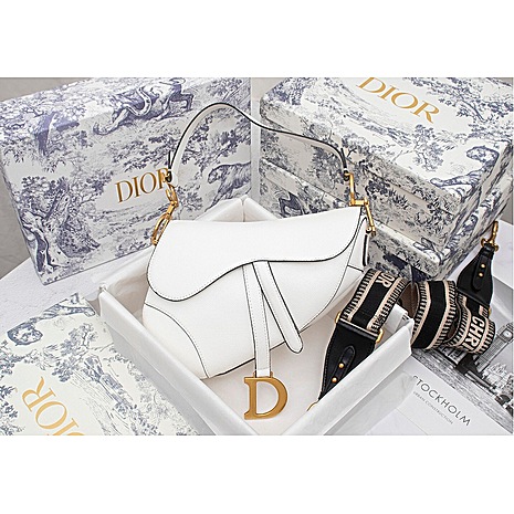 Dior AAA+ Handbags #617876 replica