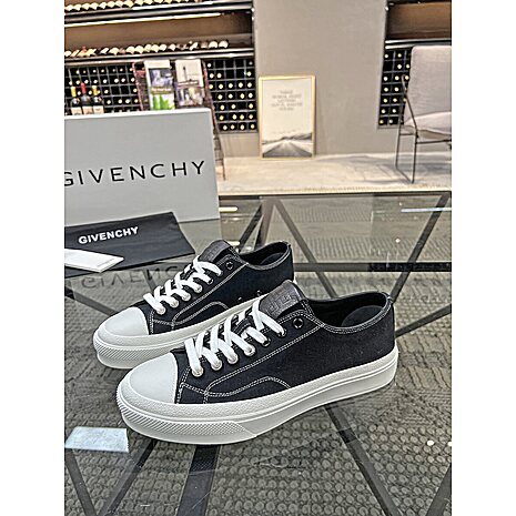 Givenchy Shoes for MEN #617982 replica