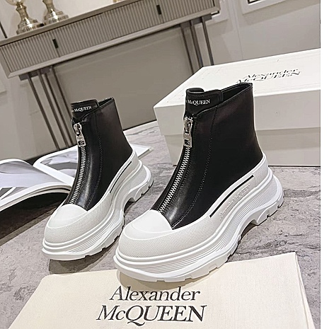 Alexander McQueen Shoes for MEN #618599 replica