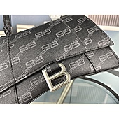 US$111.00 Balenciaga AAA+ Handbags #617944