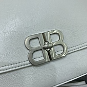 US$126.00 Balenciaga AAA+ Handbags #617947