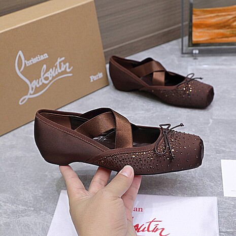 Christian Louboutin Shoes for Women #769545 replica