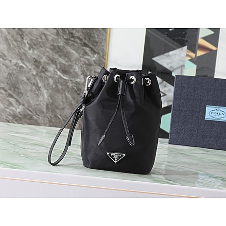 Prada AAA+ Handbags #772833 replica