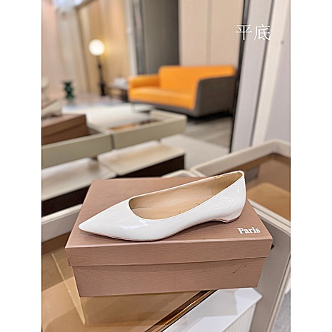 Christian Louboutin Shoes for Women #772932 replica